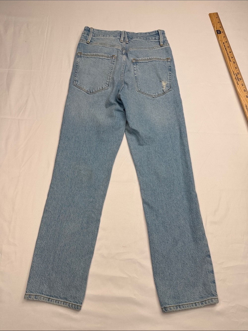 Good American Women's Straight-Leg Jeans in Light Blue Denim size 2 or 26 - Picture 5 of 7